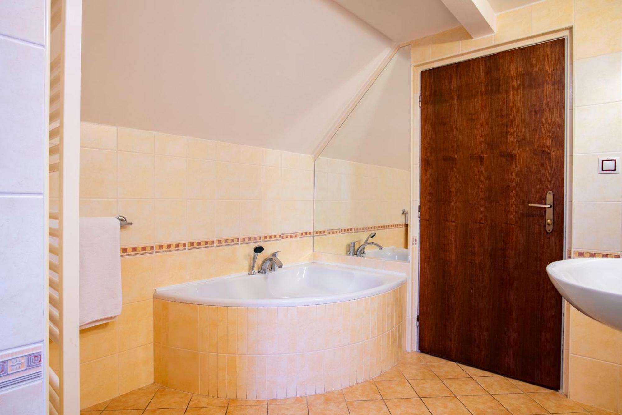 Hotel Green Gondola Plzeň Kültér fotó